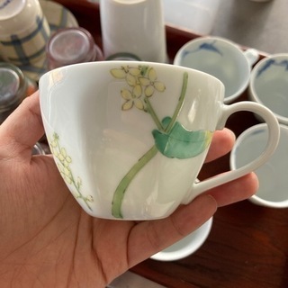 コップ　皿はないです