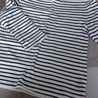 ボートネック七分袖ボーダーTシャツ