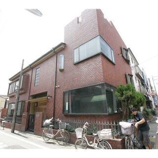 横須賀線西大井駅より徒歩7分のシェアハウスです。カップルやお友達...