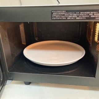 無料でお譲りします。SHARP 電子レンジ 2009年制 RE-S15A-C ピンクベージュ×白の画像