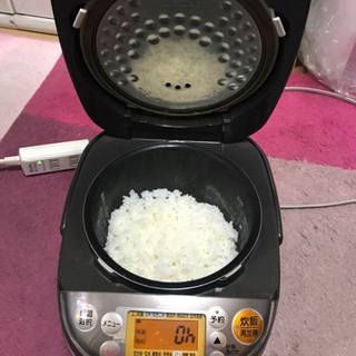 (3月末まで大幅値下げ) ZOJIRUSHI IH 炊飯ジャーの画像