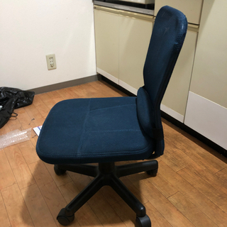 ローリングチェア(椅子)の画像