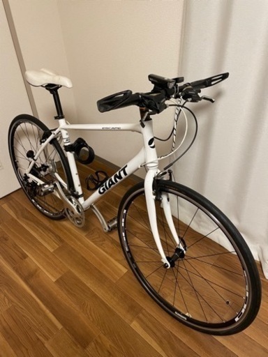 ジャイアント　エスケープR3  クロスバイク　人気　スポーツ自転車　軽整備済み