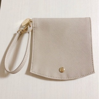 未使用　レザー調　マスクケースの画像