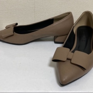 再値下げ【新品・未使用品】KOREAのCOUTE パンプス　23㎝の画像