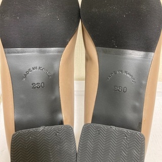 再値下げ【新品・未使用品】KOREAのCOUTE パンプス　23㎝の画像