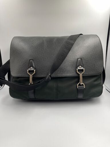 LOUIS VUITTON ルイヴィトン タイガライン デルスーエピセア(緑系)　定価約18万