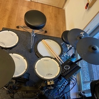 Roland（ローランド）TD-17KVX-S V-Drums  Kit / ハイハットスタンド、イス、ペダル、スティック、純正マット、ヘッドフォンの画像