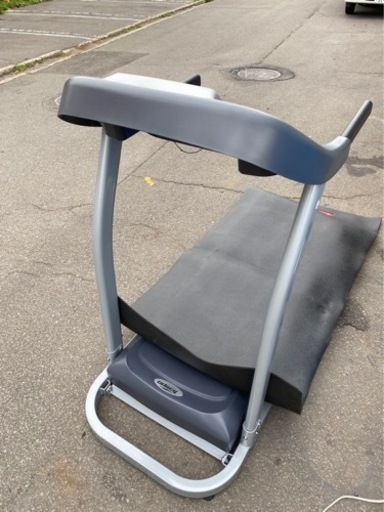 TEMPO FITNESS　ルームランナー　トレッドミル　T82　ランニングマシン　家庭用　フィットネス