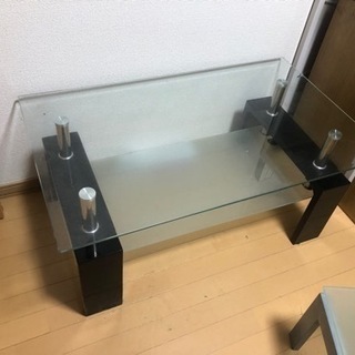 テーブル　リビング