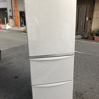 🌸375L 冷蔵庫⁉️大阪市内配達設置無料🉐⭕️保証付き