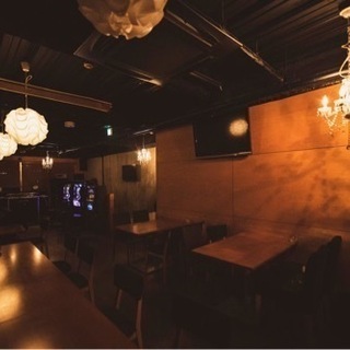 スタッフ急募☆オシャレなBARで最高の仲間と一緒に働きませんか？(｀▽´)の画像