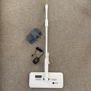 【新品】カーペット用掃除機 StylepluSWEEPER 亀裂あり