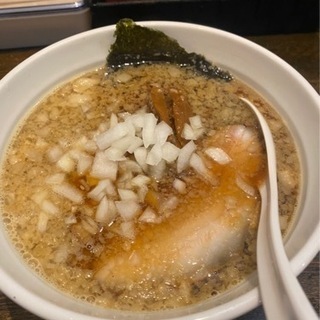 無料の賄い付き！髪色自由ネイルOK!らーめん店ホールスタッフ緊急募集！の画像