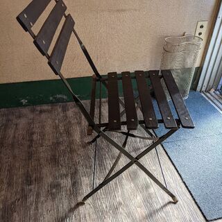 カフェ折りたたみ椅子