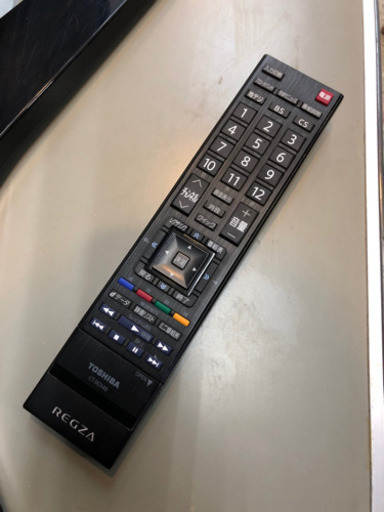 東芝　37型  液晶テレビ　レグザ  リモコン付き✨