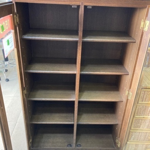 アンティークキャビネット 木製 木目 茶色 ブラウン ナチュラル レトロ 引っ越し 収納棚