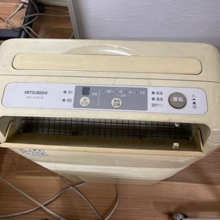 除湿機と空気清浄機★千円差し上げます！★お引き取り限定の画像