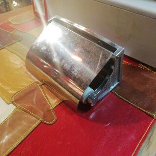 トイレットペーパーホルダー