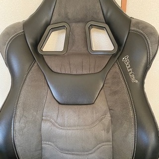 ゲーミングチェア　Bauhutte の画像