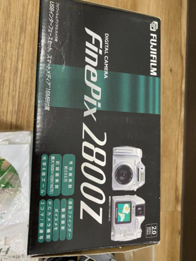 カメラ　FUJIFILM