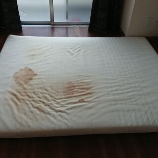 【譲ります】IKEAクイーンサイズ高反発マットレス 