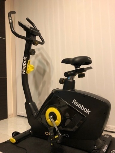 リーボック　エアロバイク　one gb40 イエロー　アルインコ　マット付き