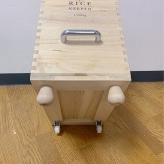 桐　防虫ライスキーパー（米びつ）10キロ用の画像