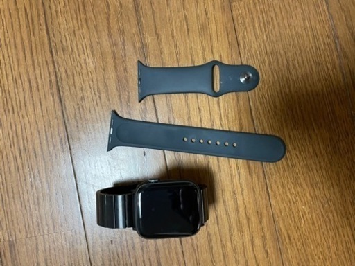 Apple Watch SE グレー　中古品