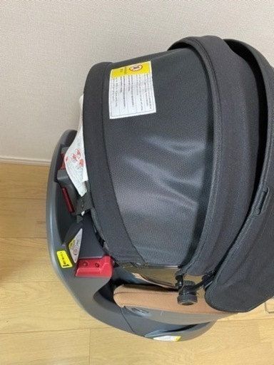 【美品】 Aprica(アップリカ) Fladea Airベビー・チャイルドシート　(回転式 ベッド型)、付属品全揃い(未使用)