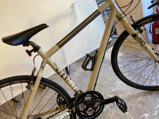 【GIANT 700×32c】 24段変速　クロスバイク　シークスリー　アルミ