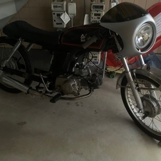 HONDA ベンリィ　カブ　バラ売りします。