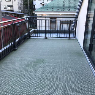 【無料】ベランダ　床材　500枚以上　無料