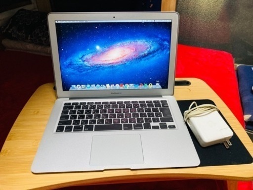 ノートパソコン MacBookAir 13 inch Late 2010