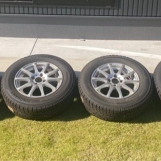 処分前　最終値下げ　185/70r14 中古スタッドレスタイヤ　...