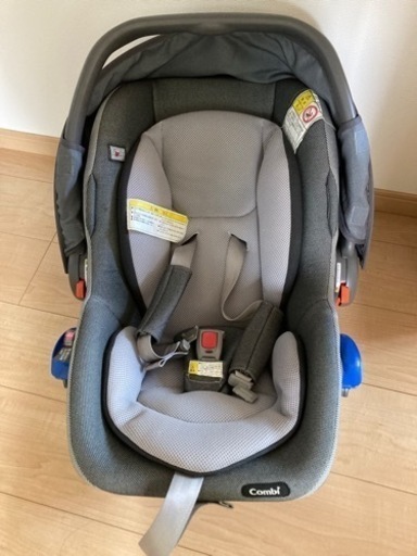 コンビ　グッドキャリー　チャイルドシート　値下げしました