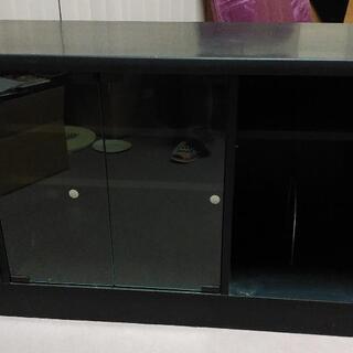 テレビ台　収納 棚