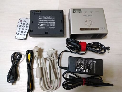 「取引中」最終値下げ！【三菱】ポータブルLEDプロジェクター「LVP-PK20」