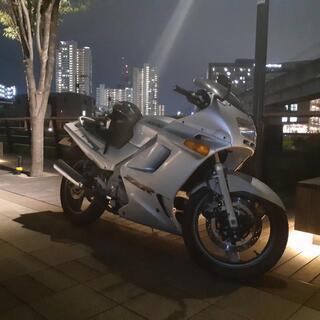 ZZR250 配送【可】御指定場所までお持ち致します。100キロ...