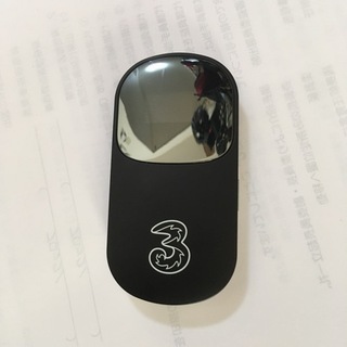 Huawei E585 SIMフリーモバイルWiFi無線ルーター
