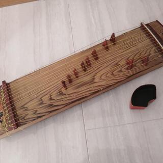 箏　十三弦　　和楽器　　 お引き取りに来ていただける方希望です 箏 十三弦 和楽器 お引き取りに来ていただける方希望です - メルカリ