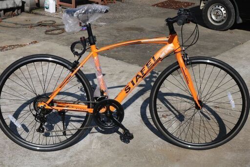 クロスバイク　新車展示車　700×25C　14段ギア　人気のマッドオレンジ