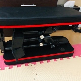 美品トレーニングベンチ　配送は実費加算で可能ですの画像