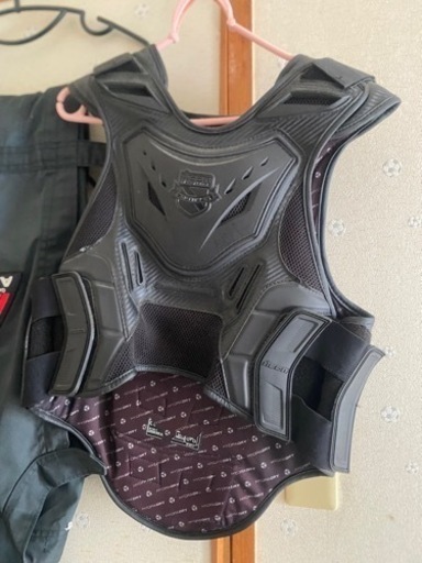 ICON プロテクター