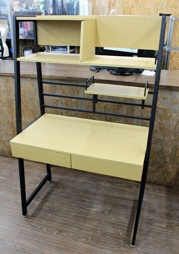 美品！ 札幌 引き取り ニトリ 棚付きデスク/パソコンラック シンプルデザイン 引き出し付き