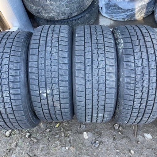 バリ山　ダンロップ　235/50R17 スタッドレス  タイヤ　2014年製