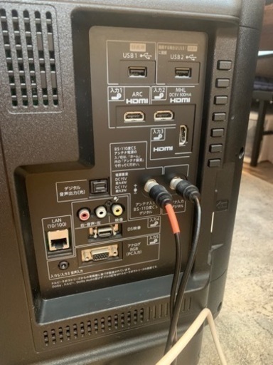 テレビ　安く売ります。　
