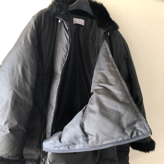 ✨Wacoal✨ ダウンママコート　子ども抱っこの画像