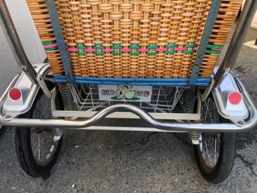 状態の良い　レトロな乳母車　桃太郎号　藤製