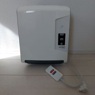 壁掛け　脱衣所ヒーター　ゼピールの画像